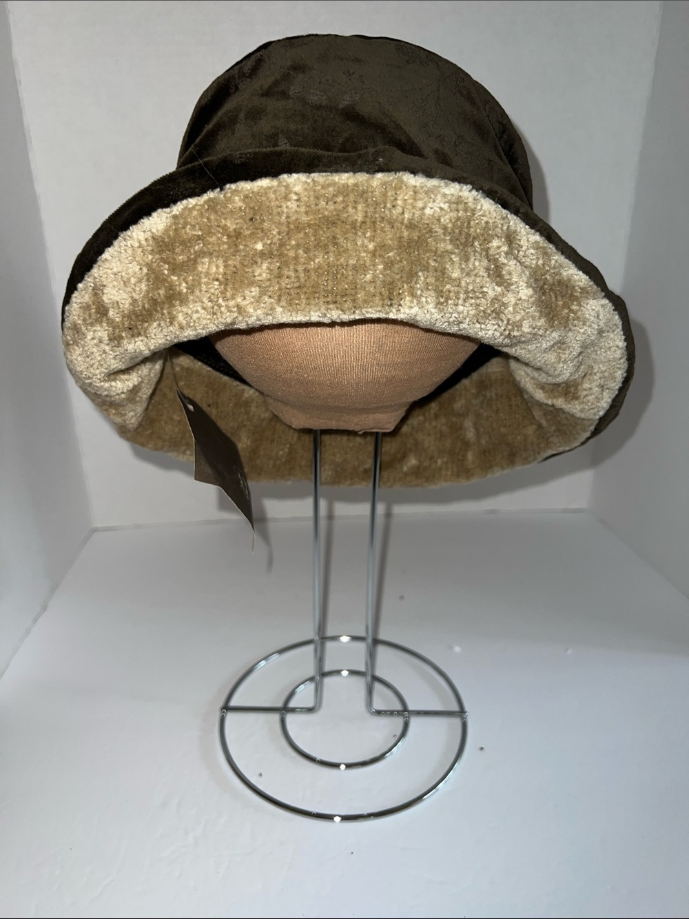 VTC Cozt Toes Brown Faux Shearling Reversible Bucket Hat NOS